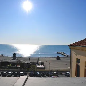 Litus Roma Hostal Lido di Ostia